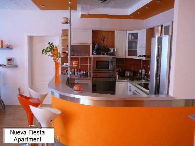 Nueva Fiesta Apartamento *